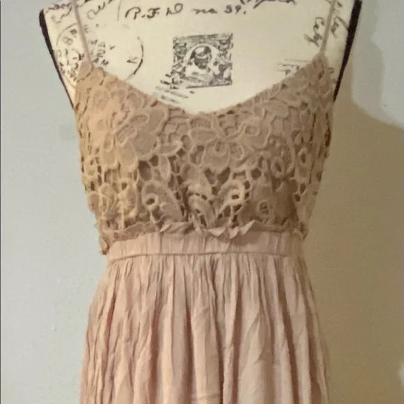 chinese dress ladies Ira Dress Bibi Rose Clematis - Smocked Midi Dress main image 0